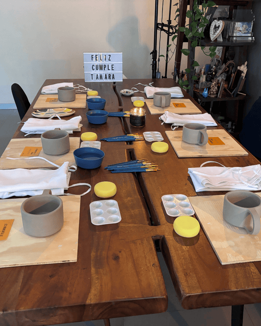 Taller de cerámica. Experiencia para cumpleaños