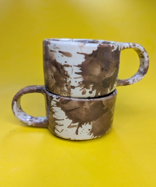 Taza grande con manchas Helena