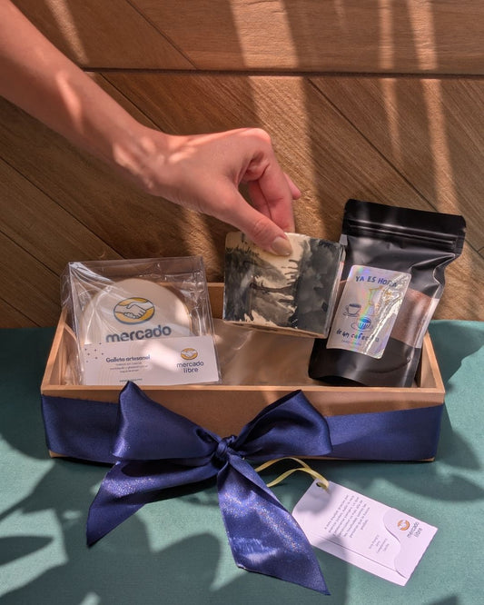 Cafecito de mi corazón | Kit de regalo corporativo cerámica & café