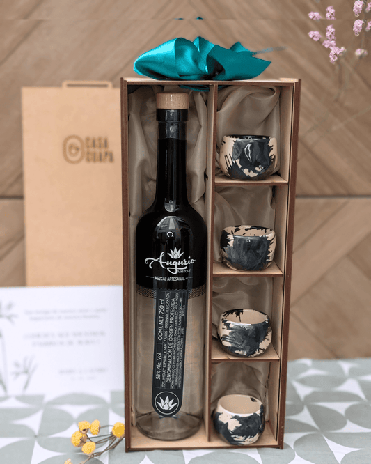 Mezcalito guapetón | Kit de regalo corporativo con mezcal