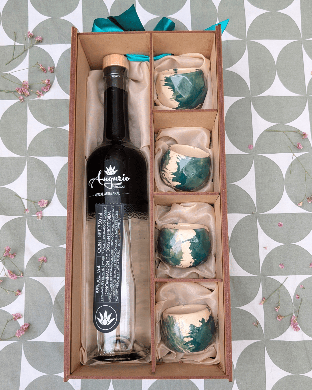 Mezcalito guapetón | Kit de regalo corporativo con mezcal